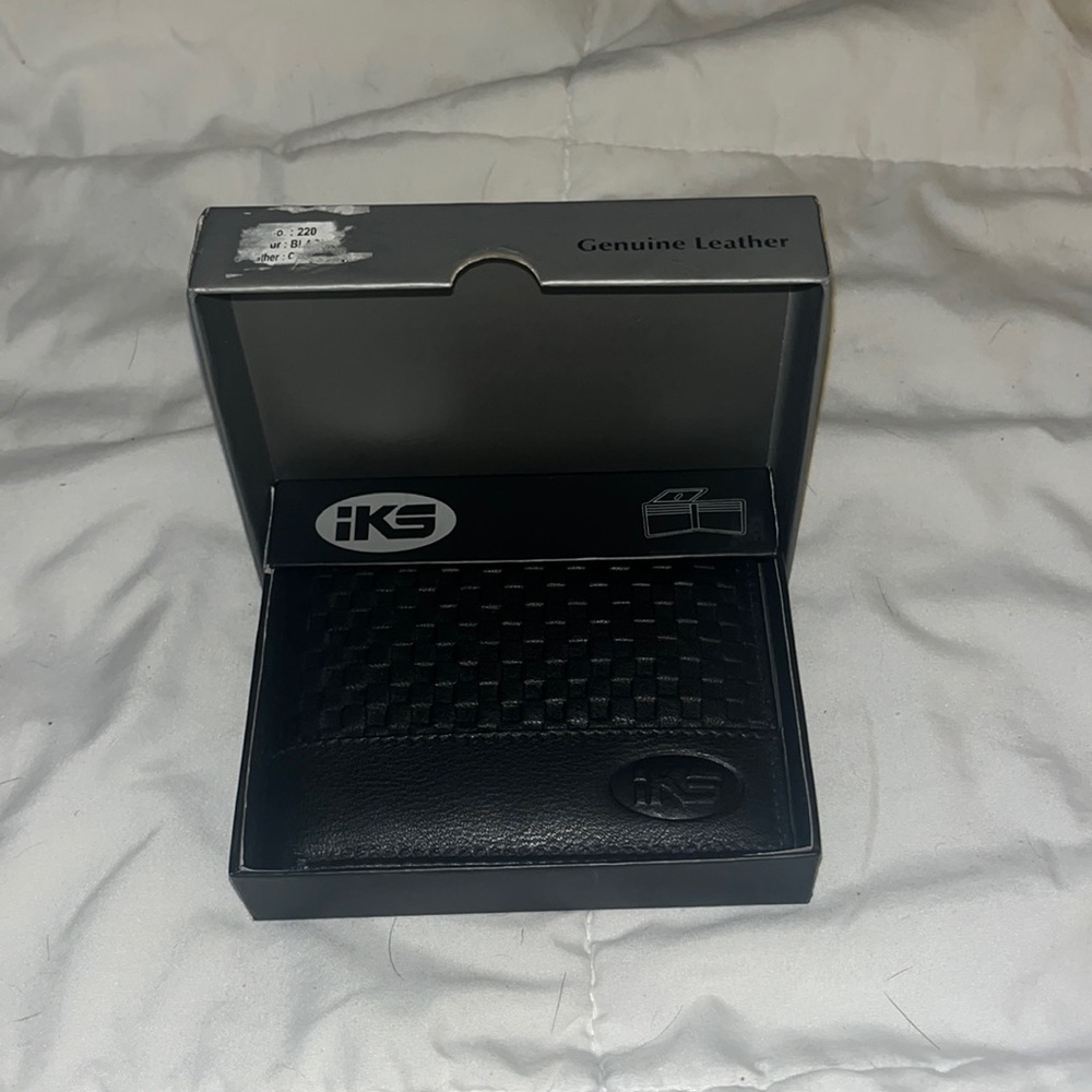 Men’s Genuine Leather Wallet